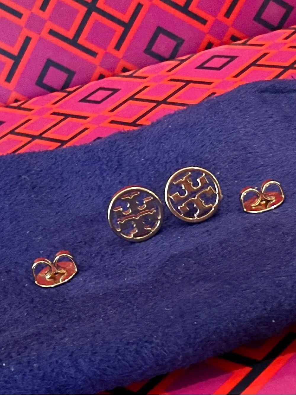 TORY BURCH Miller Icon Stud Earrings in 18k Plated Gold